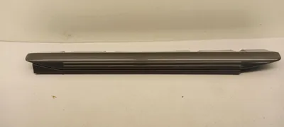 Immagine prodotto di Copertura della soglia della porta, originale Suzuki, codice 7754081A00ZDL