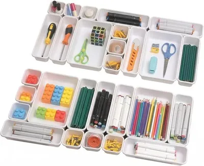 Image de Lot de 42 rangements pour tiroirs JustValue – antidérapants – modulables – blanc