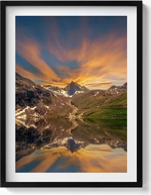 Produktbild von Bergsee und Sonnenuntergang– Wandbild mit Rahmen – Gerahmtes Bild  – Wanddekoration – 60x80 cm –  Schwarz Rahmen