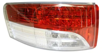Immagine prodotto di TOYOTA Avensis Fanale posteriore 81551-05260 OE