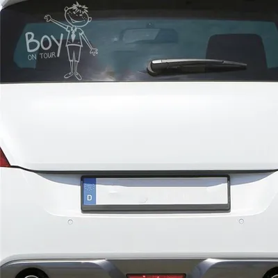 Produktbild von Auto Aufkleber Junge an Bord on Tour Baby Board 15x16 cm Milchglas Sticker Heckscheibenaufkleber