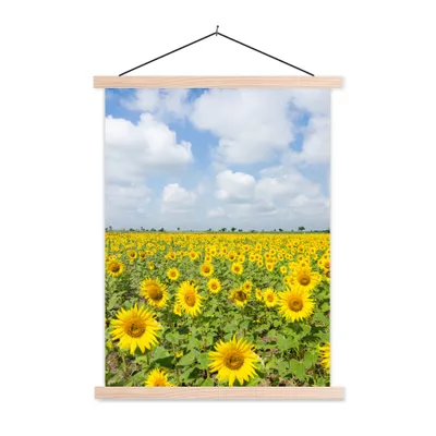Produktbild von MuchoWow® Textilposter Sonnenblumen - Blumen - Wolken - Natur - Gelb - Landschaft 40x53 cm mit holzfarbenen Rahmen - Schlafzimmer