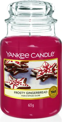 Produktbild von Yankee Candle Frosty Gingerbread Duftkerze im Glas für festliche Stimmung
