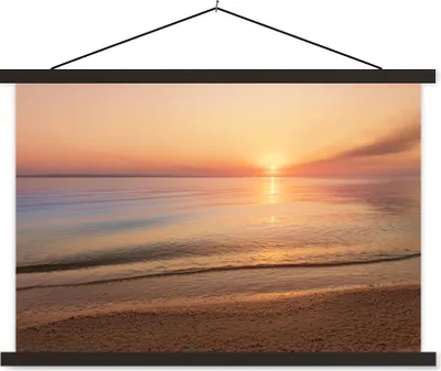 Produktbild von MuchoWow® Textilposter Strand - Meer - Rosa - Sonnenuntergang 60x40 cm mit schwarzem Rahmen - Hölzernes