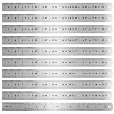 Immagine prodotto di Omgoods - 10 righelli in acciaio inossidabile da 30 cm, ideali per l'uso in classe e a casa
