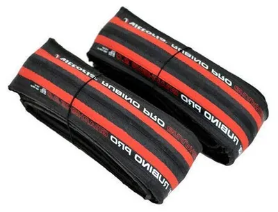 Productafbeelding van Racefiets Banden - Wielset - Snel Fietsen - Graphene Versterkt - 700x25C - Rood Zwart