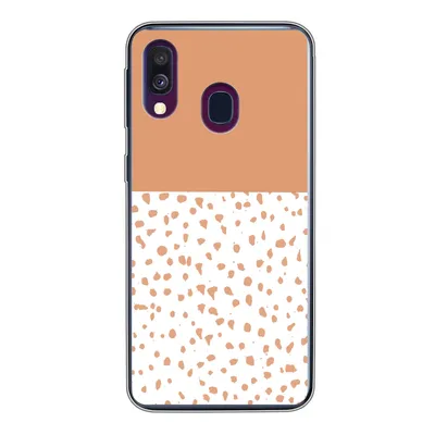 Produktbild von MuchoWow® Handyhülle Schutzhülle Hülle für Samsung Galaxy A40 Tupfen - Orange - Weiß Silikon Softcase Handy Hülle - Handy-Tasche