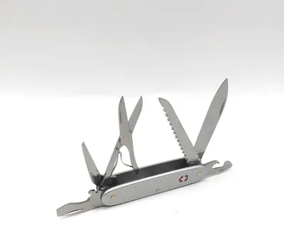 Produktbild von Victorinox 0.8271.26, Messer mit Feststellklinge, Multi-Tool-Messer, Absetzpunkt, Grau, 10 Werkzeug, 3,7 mm