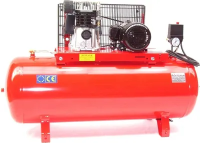 Produktbild von Druckluft Kompressor 450/11/150D 400V Werkstattkompressor Kolbenkompressor 3PS