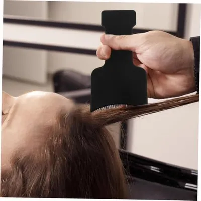 Productafbeelding van 2 stuks kunststofplanken voor het aanbrengen van highlights, inclusief een hulpmiddel om de haarlokken te scheiden en een plaat voor het stylen van het haar