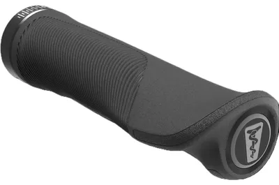 Obrázok produktu pre SQLAB 710 2.0, ergonomická krídlová rukoväť, 13,8 cm, čierna, 57250-2101-L