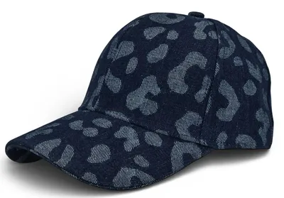 Produktbild von styleBREAKER Baseball Cap Jeans mit Leo Muster | 6-Panel Kappe aus Baumwolle verstellbar | Uni Basecap Animal Print für Sport & Freizeit