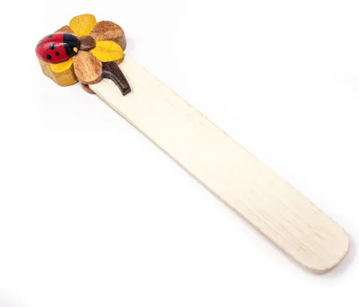 Produktbild von Holz-Lesezeichen - Marienkäfer Blume - 12,5 cm