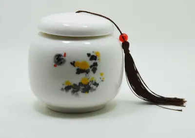 Keramik-Teekanne 8,2x8,3 cm, Teebüchse mit Chrysanthemen-Malerei