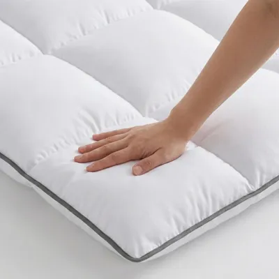 Image de CASABEL Surmatelas 180x190 cm, 600gsm, Extra Moelleux, Surmatelas avec Microfibre Respirante, Idéal pour Matelas 2 Places, Blanc