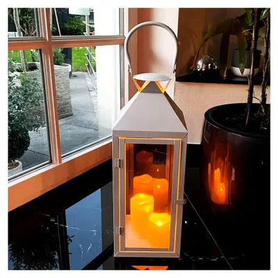 Produktbild von Große Gartenlaterne aus Metall mit Glas in Weiß, Höhe 54 cm