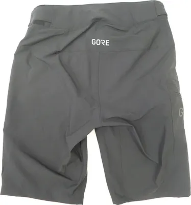 Produktbild von GORE Wear - Passion Damen Short Größe 34 schwarz