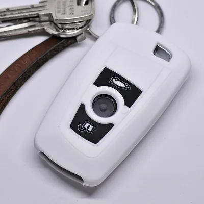 Produktbild von Auto Schlüssel Silikon Schutz Hülle Weiß kompatibel mit BMW F20 F13 F30 F31 F32 F33 F22 1er 2er 3er 4er 3 Tasten KEYLESS SMARTKEY