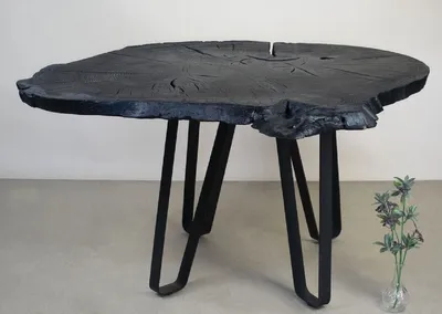 Luxus Esstisch mit Massivholz Tischplatte und Metallbeinen Schwarz