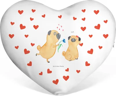 Produktbild von Mr. & Mrs. Panda Dekokissen Mops Verliebt - Weiß - Geschenk, Partner, Knuffig, dekoartikel, Hund, Sofakissen, Sprüche, Kuschelkissen, Hundeliebe, Liebe Kissen