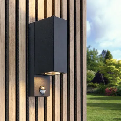 Image de HOFTRONIC - Applique murale Selma PIR 2x7W GU10 IP65 Noir