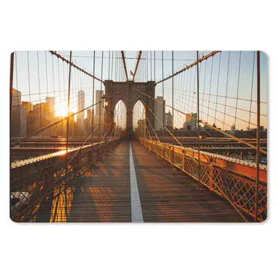Produktbild von MuchoWow® Schreibtischunterlage Brooklyn Bridge in New York bei Sonnenuntergang 60x40 cm - XXL Mauspad - Großes Mauspad