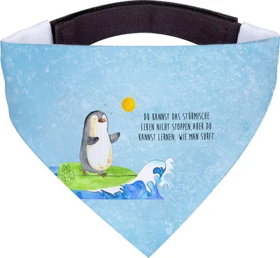 Produktbild von Mr. & Mrs. Panda Hundehalstuch Pinguin Surfer - Eisblau - Geschenk, Optimistisch, Hawaii, Portugal, Urlaub, Halstuch Für Hunde, Dreieckstuch, Motiviert, Bandana
