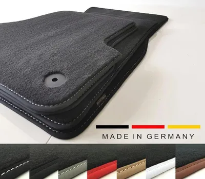 Produktbild von Velours Auto Fussmatten passend für Chrysler 300 C 2004-2010 PM Premium ( Fahrematte mit einem Befestigung, Beifahrermatte ohne Befestigung, mit Allradantrieb ) | Einfassung: Schwarz, Naht: Schwarz