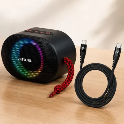 Image de Ensemble audio portable (2 pièces) – Enceinte Bluetooth RGB 10 W et câble en Y USB-C 100 W