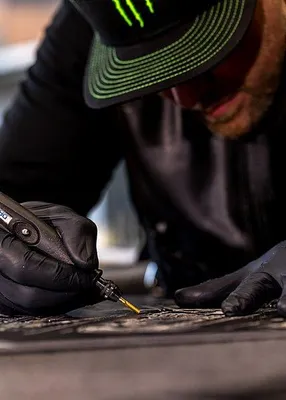 Produktbild von DREMEL® MAX Wolframkarbid-Fräsmesser zum Schnitzen