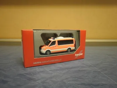 Produktbild von Herpa MB Sprinter 06 Bus Einsatzleitwagen Feuerwehr Ingolsta 093898
