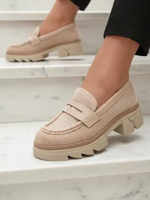Produktbild von Beige durchbrochene Damenmokassins mit fester Sohle Ejina - Footwear, Größe 40
