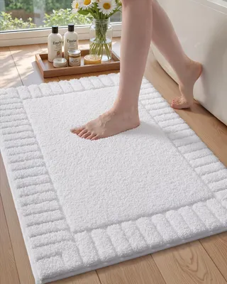 Obrázek produktu pro Mikrovláknový koberec 50 x 80 cm, savý, měkký, pratelný, bílý.