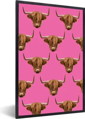 Produktbild von MuchoWow® MuchoWow® Gerahmtes Poster Schottisches Hochlandrind - Muster - Rosa 60x90 cm - Poster mit zchwarzem Bilderrahmen - Kunst