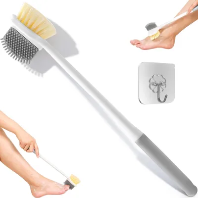 Image de Brosse de nettoyage des pieds avec long manche pour les coins