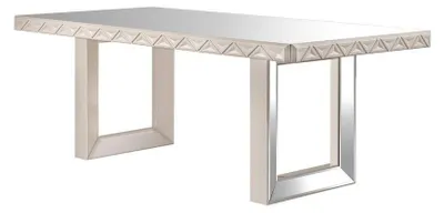 Immagine prodotto di Elegante tavolo da pranzo bianco in legno dal design moderno