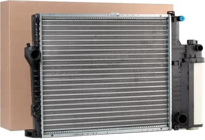 Obrázek produktu pro ABAKUS 004-017-0003 Chladič vody, chladič motoru pro BMW 5 Sedan (E39) a 5 Touring (E39)