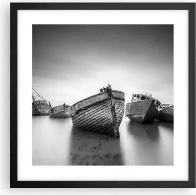 Produktbild von Gerahmtes Poster - Schwarzer Rahmen - £ódŸ Wrack Schiff - 40x40 cm - Wand Bild - Wanddeko - Wandbilder - Kunstposter - Wandposter - Bilderrahmen - Bilder - Kunstdruck - P2BAC40x40-4999