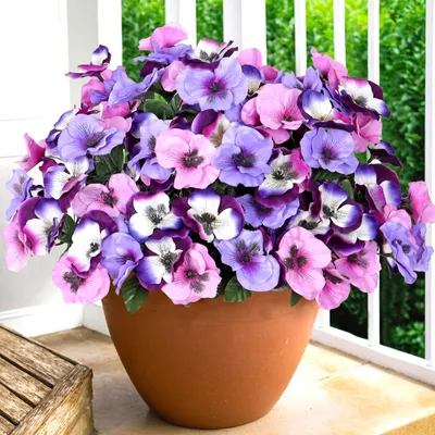 Image de 10 bouquets de violettes artificielles de différentes couleurs