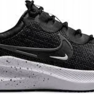 Immagine prodotto di scarpe Nike Winflo 8 Shield DC3730001