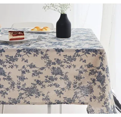 Productafbeelding van Tafelkleed, afwasbaar, 220 x 140 cm, blauw, katoen en linnen, bloemenprint, rechthoekig