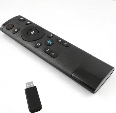 Zdjęcie produktu dla Bezprzewodowy pilot 2,4 GHz z odbiornikiem USB i funkcją sterowania głosowego do telewizorów Smart TV, urządzeń Android TV Box, komputerów HTPC i projektorów – kolor czarny