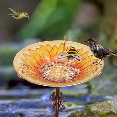 Produktbild von WISFOR Vogeltränke auf Stab, Vogelbad aus Metall Glas, Futterstelle, Gartenstab, Gartenstecker, Gartendekoration, Gelb