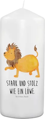 Produktbild von Mr. & Mrs. Panda Trauerkerze Sternzeichen Löwe - Weiß - Geschenk, Brennende Trauerkerze, Tierkreiszeichen, Trauerbild Kerze, Geschenk August, Geburtstag August, Horoskop