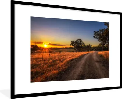 Produktbild von MuchoWow® Gerahmtes Poster Sonne - Gras - Baum - Natur 90x60 cm - Poster mit Schwarzem Bilderrahmen Wandposter Rahmen Foto Bilder - Wanddekoration - Fotos