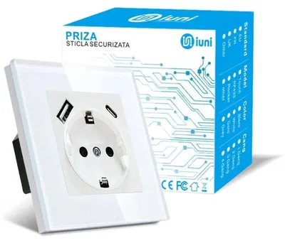 Zdjęcie produktu dla iUni UC1, 16A, porty USB-A i USB-C, 16A