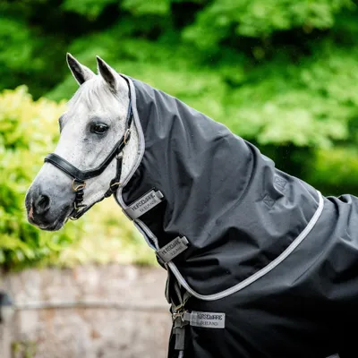 Produktbild von Horseware Amigo 1200D Turnout Hood 0g - Größe L - Halsteil - Black/Titanium Grey/Silver