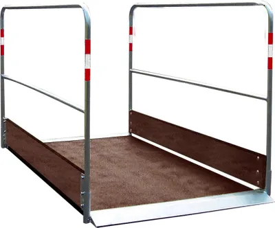 Produktbild von Schake Grabenbrücke aus Holz 2,7m lang
