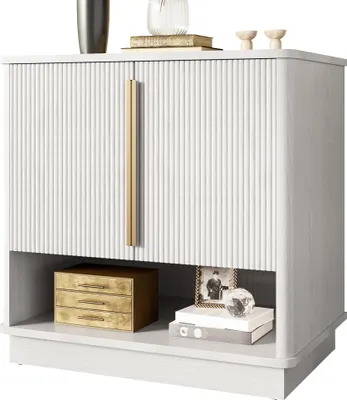 Image de Fortuna Lai Armoire à chaussures moderne blanche à 2 portes et compartiment ouvert – Armoire d'entrée peu encombrante avec aspect bois et poignées dorées – Étagère à chaussures pour l'entrée, le couloir ou la chambre à coucher (60×40×61 cm)