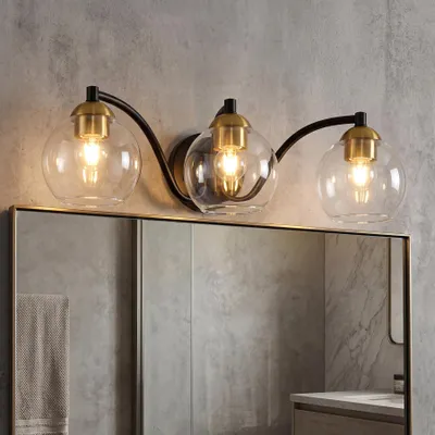 Immagine prodotto di Lampada da parete moderna per il bagno, con 3 sfere in vetro e struttura in metallo, dimmerabile, attacco E27, ideale come lampada da comodino